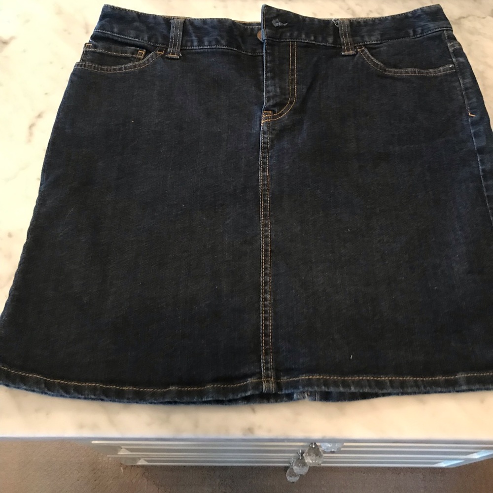 Tommy Hilfiger denim skirt